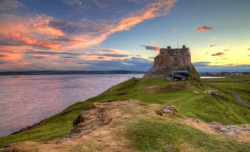 Holy Island, Lindisfarne, Northumberland Holidays, Northumberland's Castles