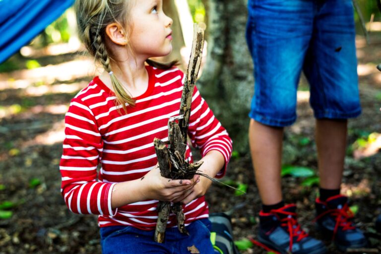 Den building - family activities in Northumberland